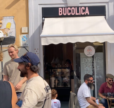 bucolica donut and coffee roma piramide